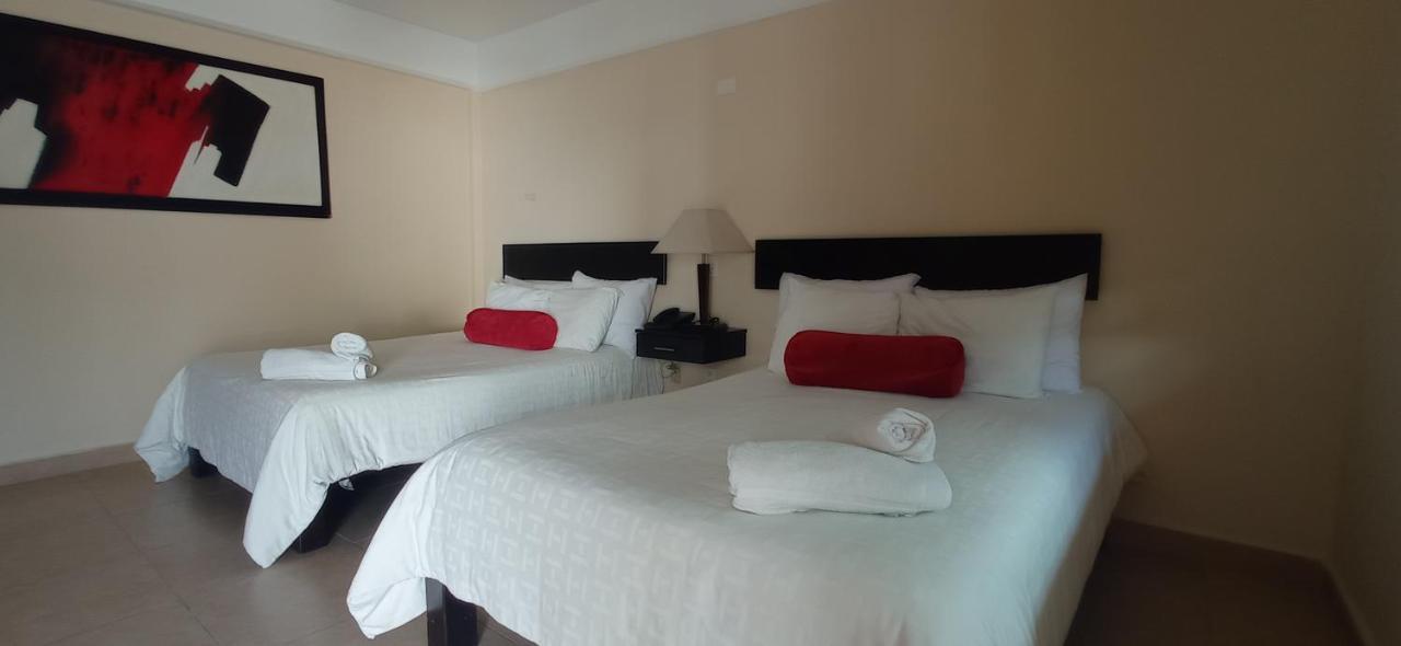 Hotel Puerto كامبيش المظهر الخارجي الصورة